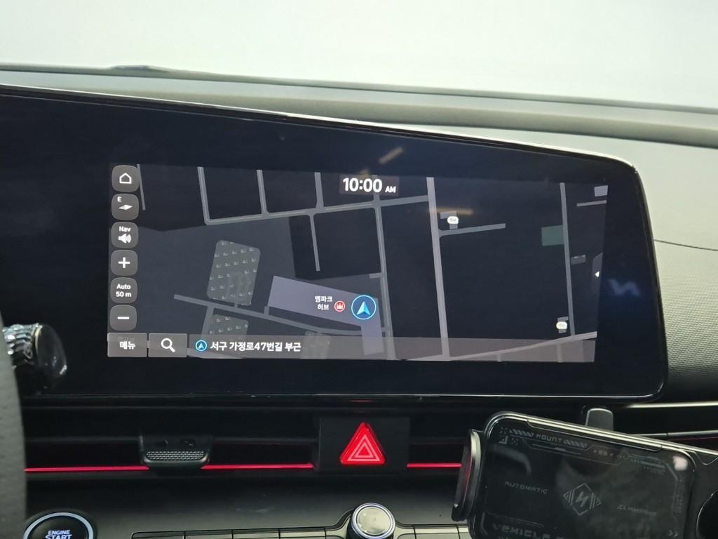 HYUNDAI Avante - Vista 12