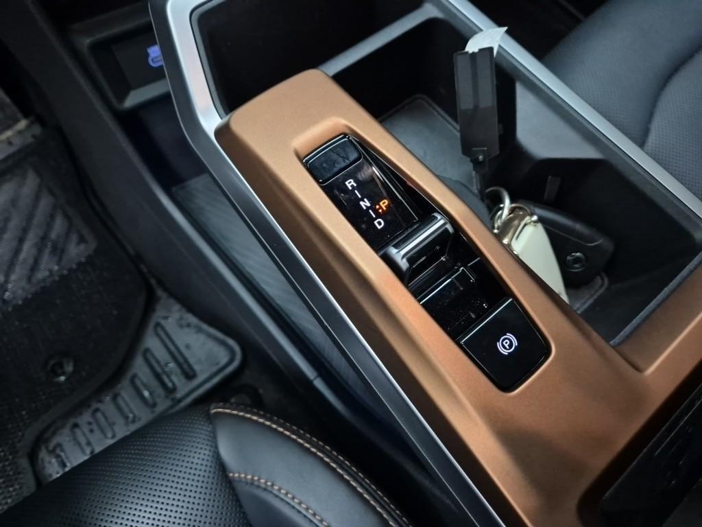 Ssangyong Torres - Vista 8