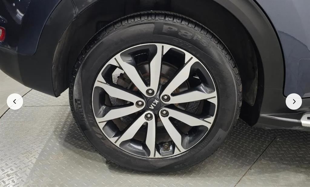 KIA Sportage - Vista 5