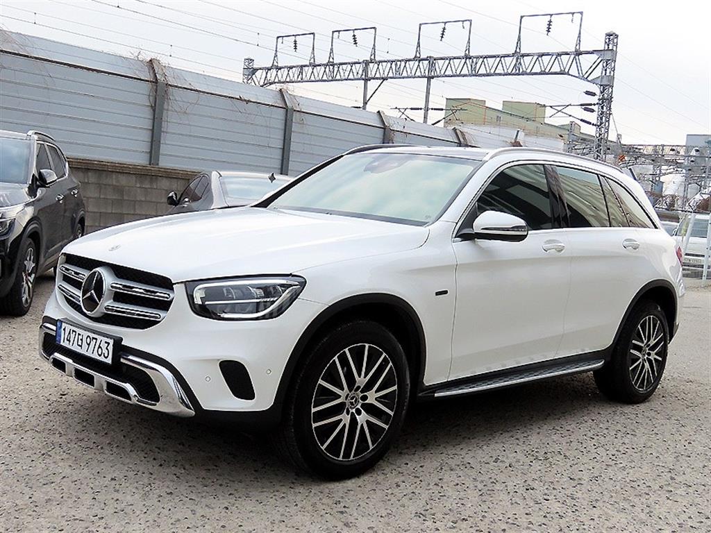 Mercedes Benz GLC Class - Vista 2