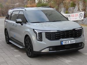 KIA Carnival - Vista 4