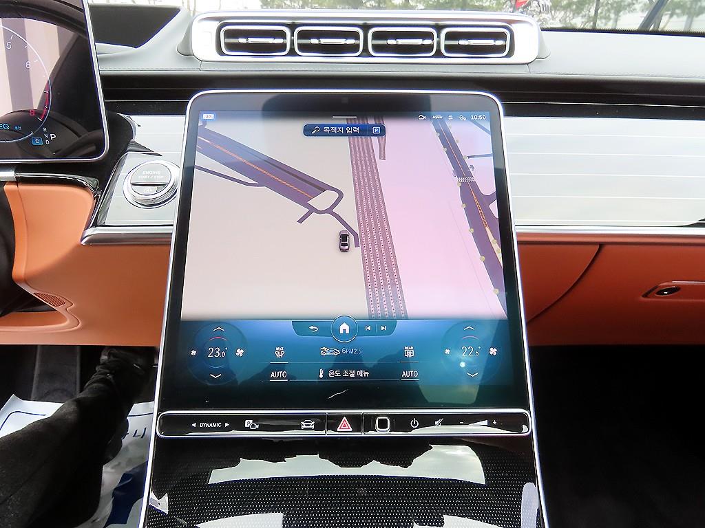 Mercedes Benz S Class - Vista 12