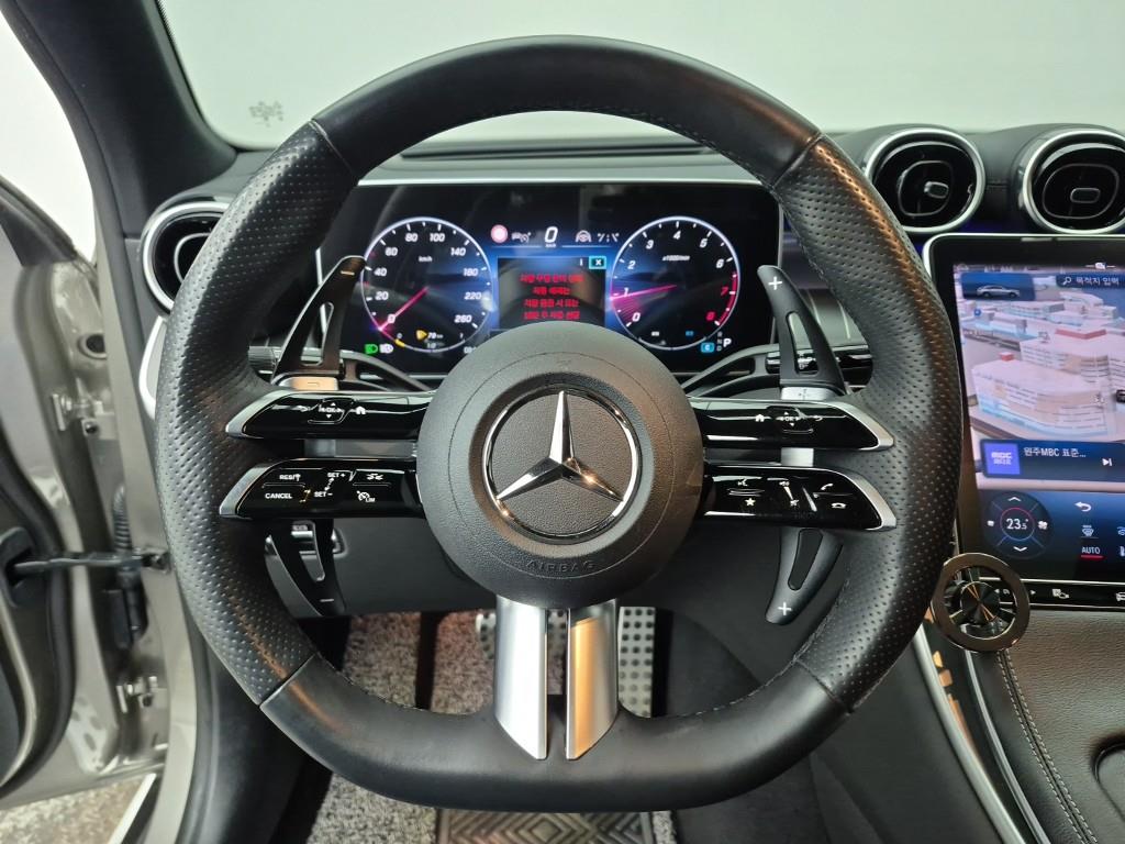 Mercedes Benz GLC Class - Vista 9