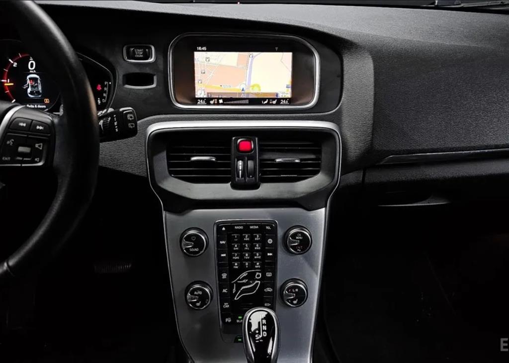 Volvo V40 2018 Gris - Importación desde Corea - HF Imports Iquique - Foto 14