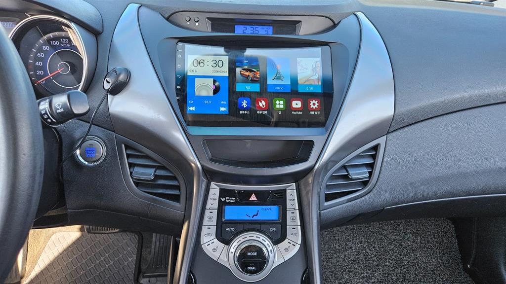 HYUNDAI Avante 2012 Gris - Importación desde Corea - HF Imports Iquique - Foto 16