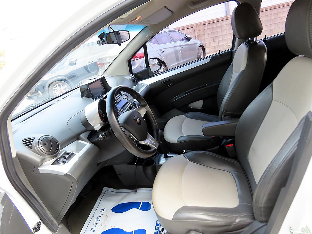 Chevrolet Spark - Vista 5