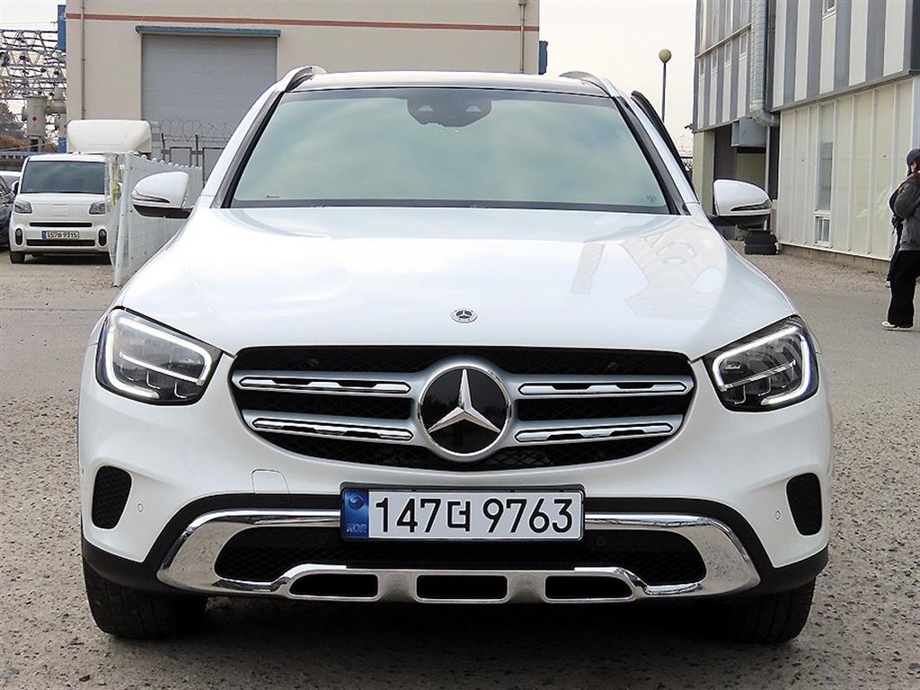 Mercedes Benz GLC Class 2021 Blanco - Importación desde Corea - HF Imports Iquique - Foto 1