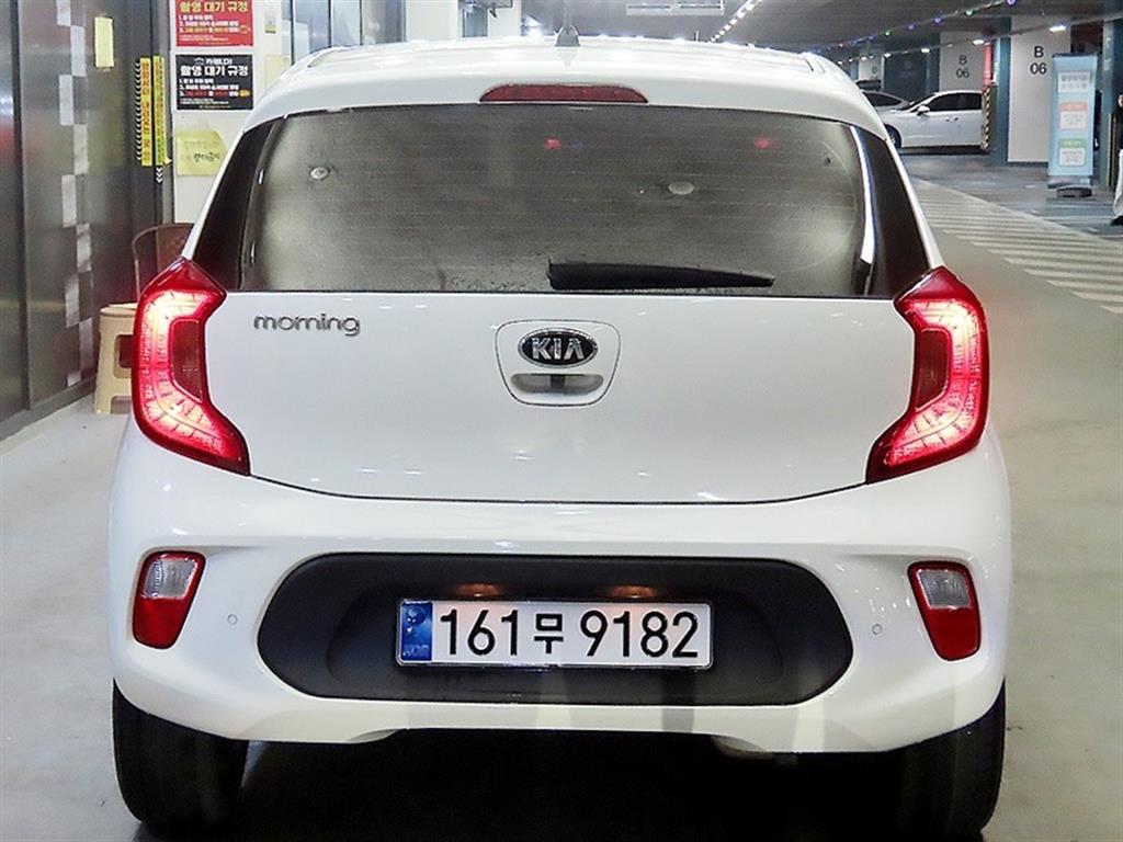 KIA Morning - Vista 5