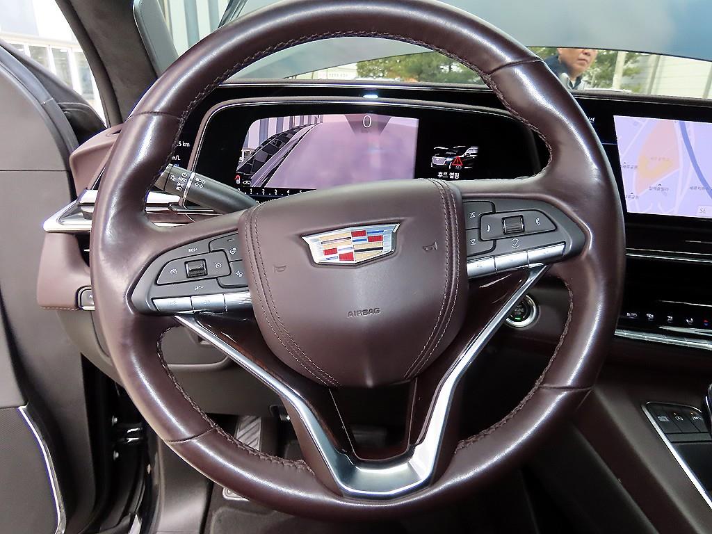Cadillac Escalade - Vista 8