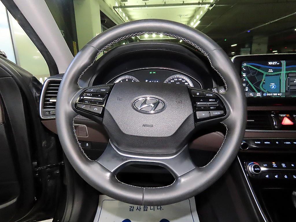 HYUNDAI Grandeur - Vista 8