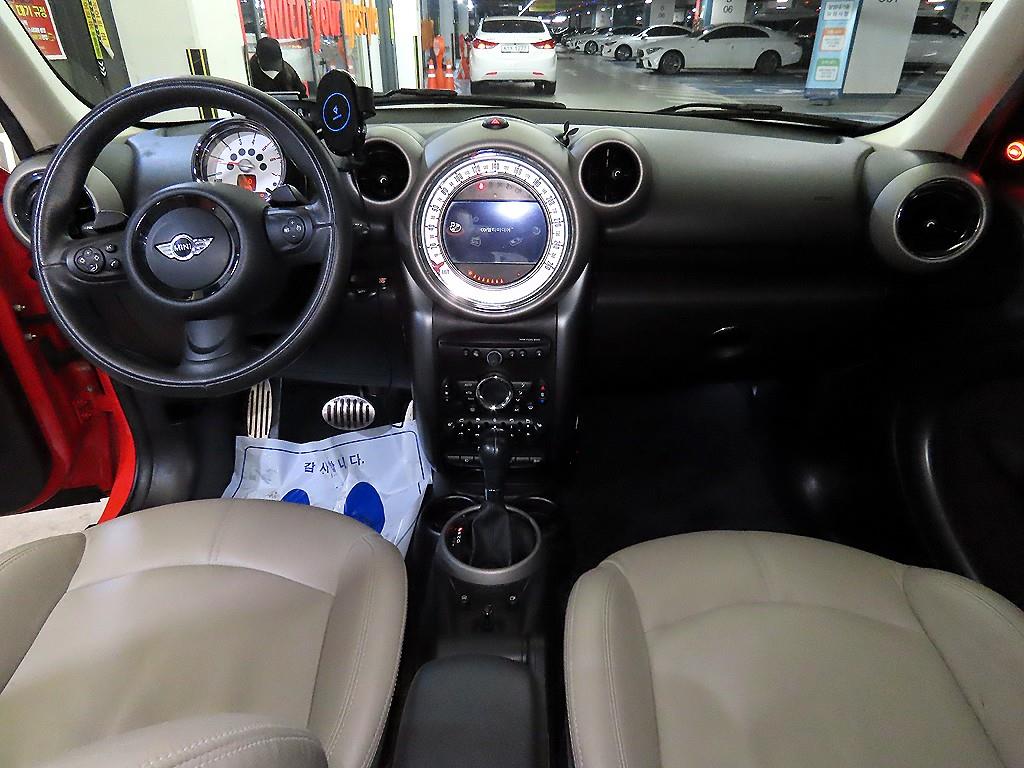 Mini Countryman - Vista 10