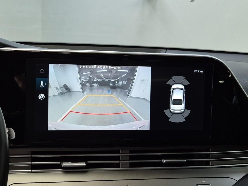 HYUNDAI Grandeur - Vista 9