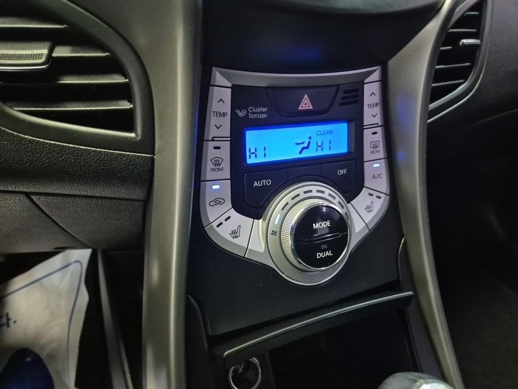 HYUNDAI Avante 2012 Gris - Importación desde Corea - HF Imports Iquique - Foto 15