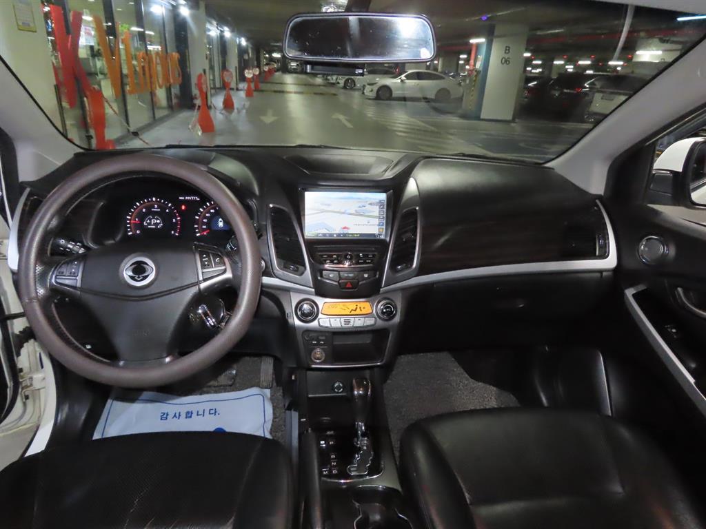 Ssangyong Korando 2015 Blanco - Importación desde Corea - HF Imports Iquique - Foto 12