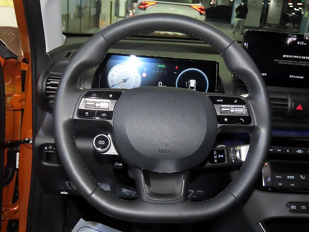 HYUNDAI Casper - Vista 8