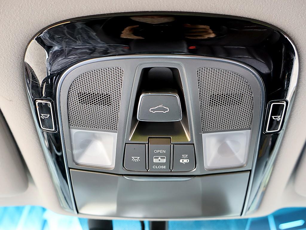 HYUNDAI Grandeur 2016 Blanco - Importación desde Corea - HF Imports Iquique - Foto 11