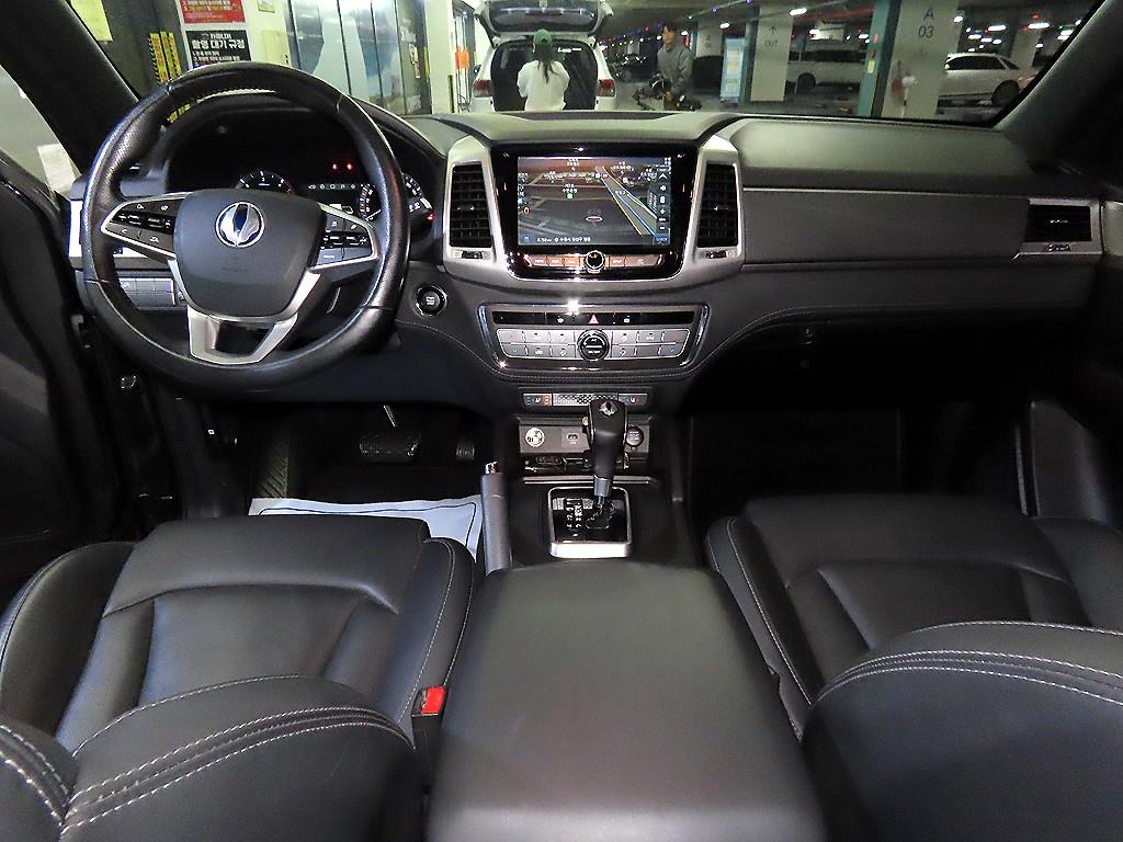 Ssangyong Rexton - Vista 10