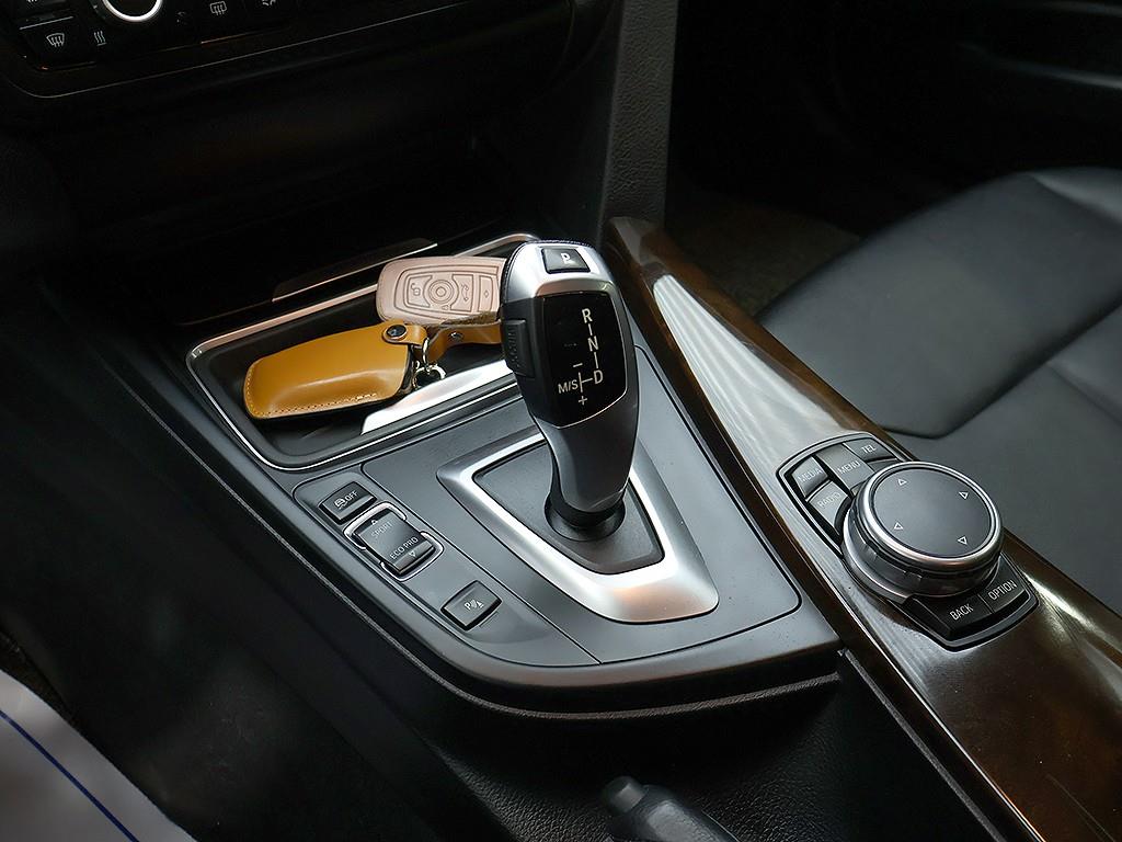 BMW 3 series 2015 Blanco - Importación desde Corea - HF Imports Iquique - Foto 10