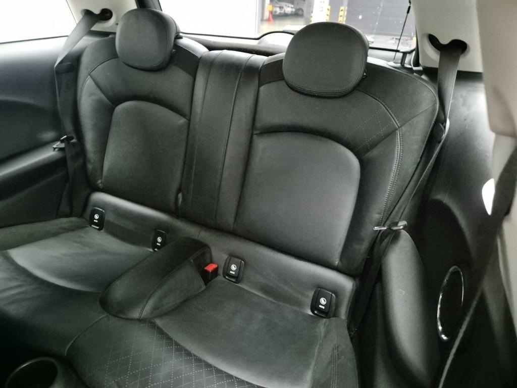 Mini Cooper - Vista 12