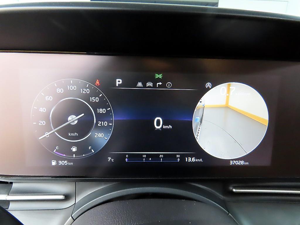 KIA Carnival - Vista 9