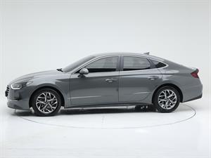 HYUNDAI Sonata - Vista 6