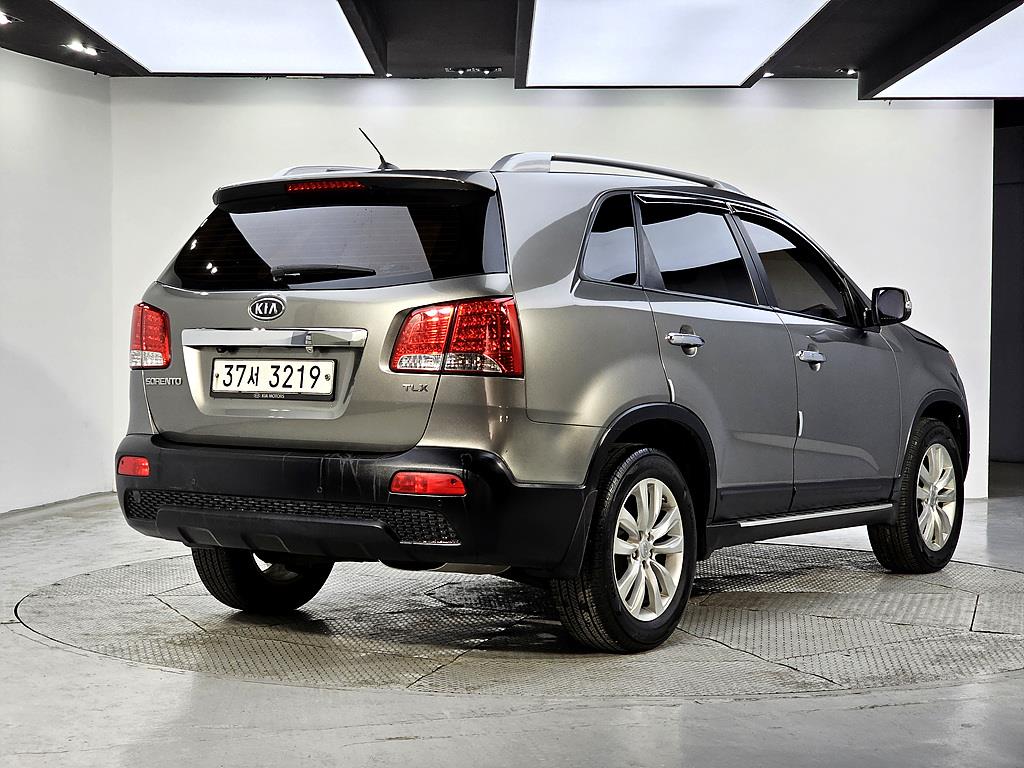 KIA Sorento - Vista 4