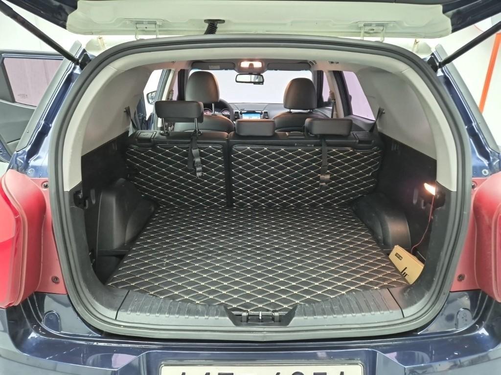 Ssangyong Tivoli 2017 Azul - Importación desde Corea - HF Imports Iquique - Foto 18