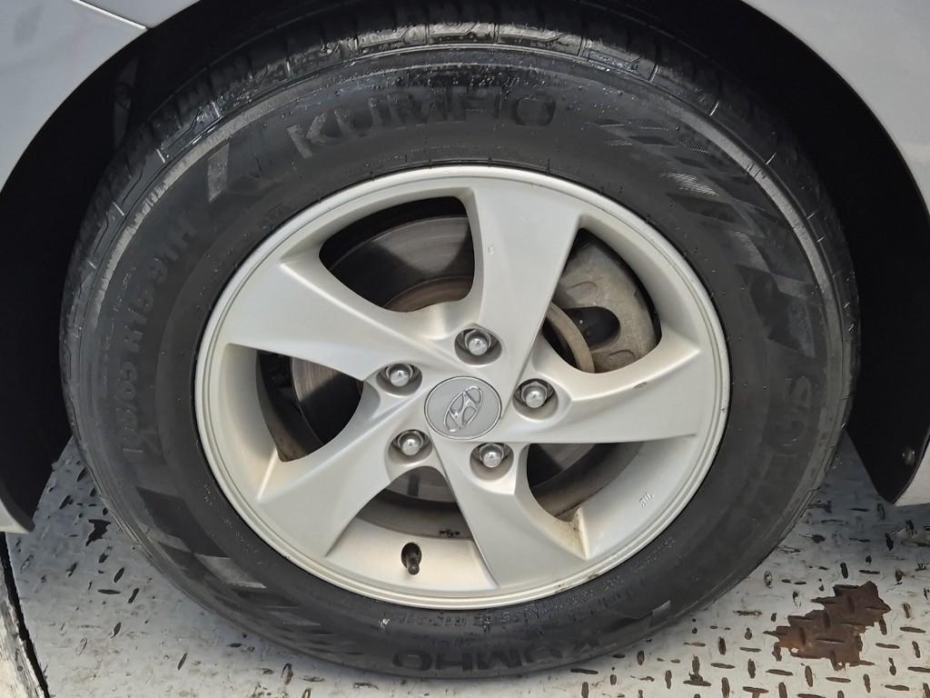 HYUNDAI Avante 2012 Gris - Importación desde Corea - HF Imports Iquique - Foto 19