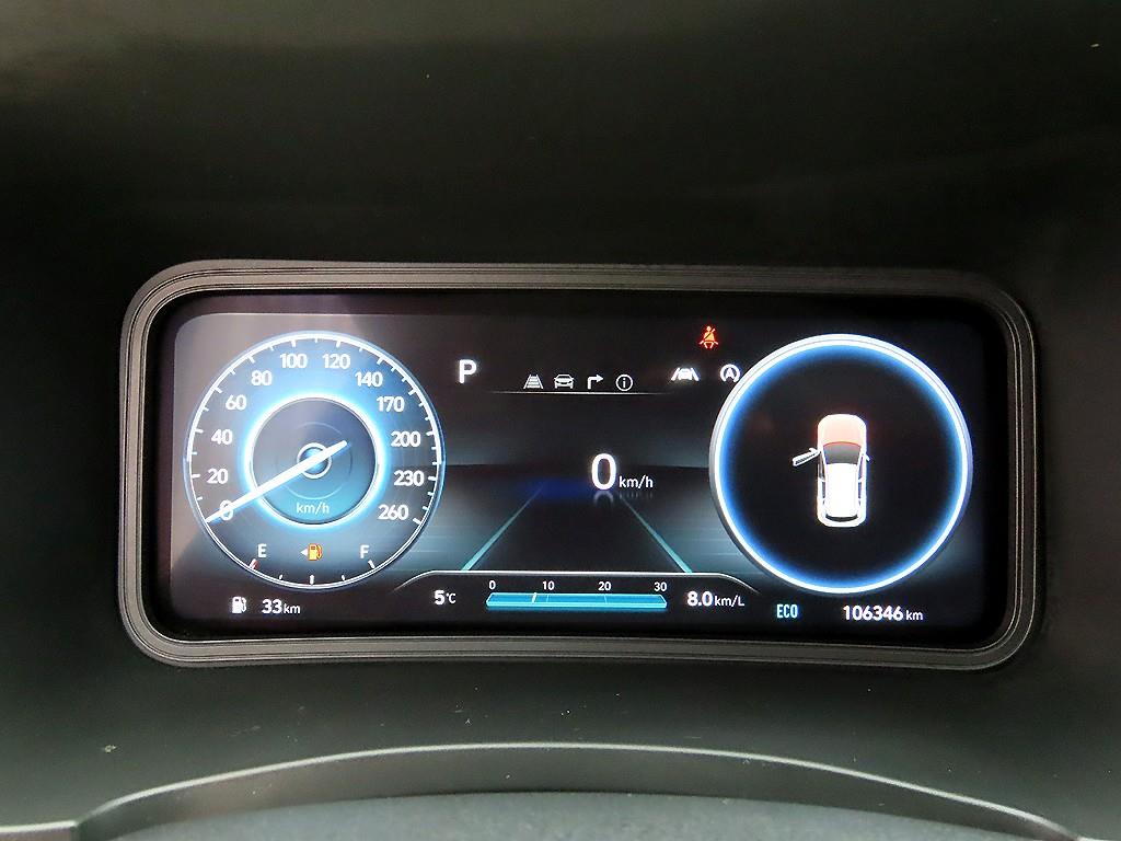 HYUNDAI Kona - Vista 9