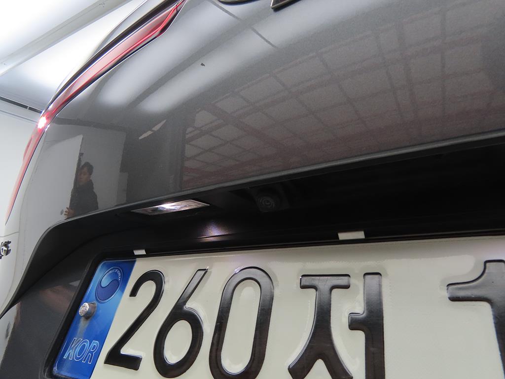 SAMSUNG QM6 2021 Plateado - Importación desde Corea - HF Imports Iquique - Foto 18