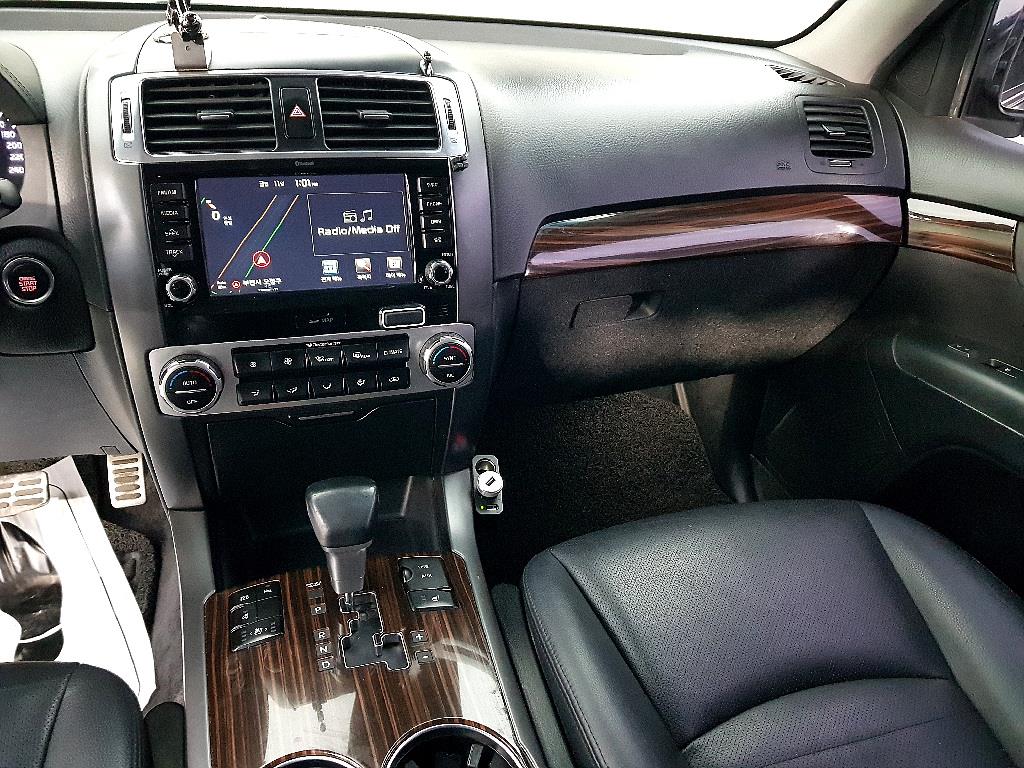 KIA Mohave - Vista 10