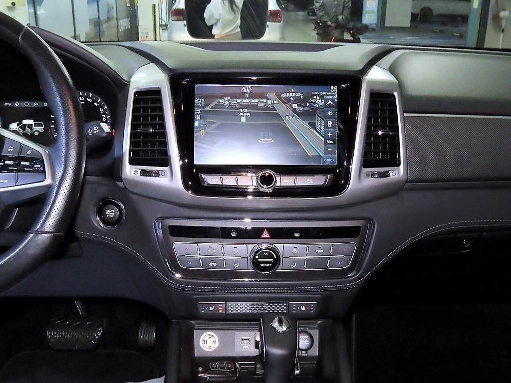 Ssangyong Rexton - Vista 11