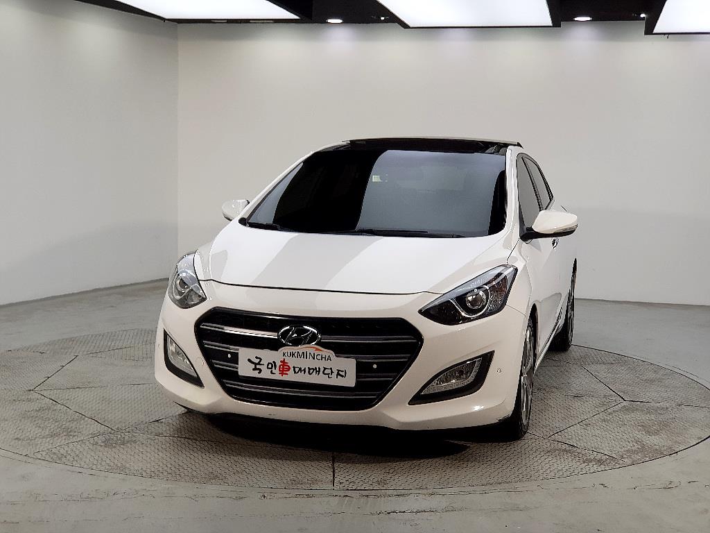 HYUNDAI i30 - Vista 2