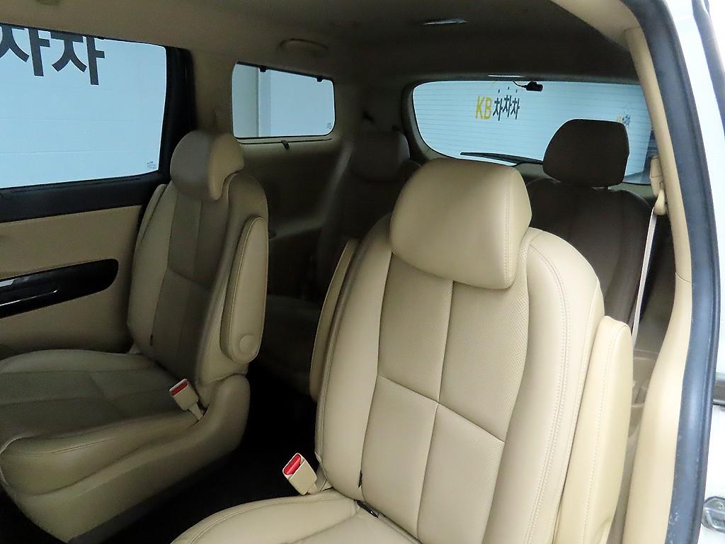 KIA Carnival 2015 Blanco - Importación desde Corea - HF Imports Iquique - Foto 14