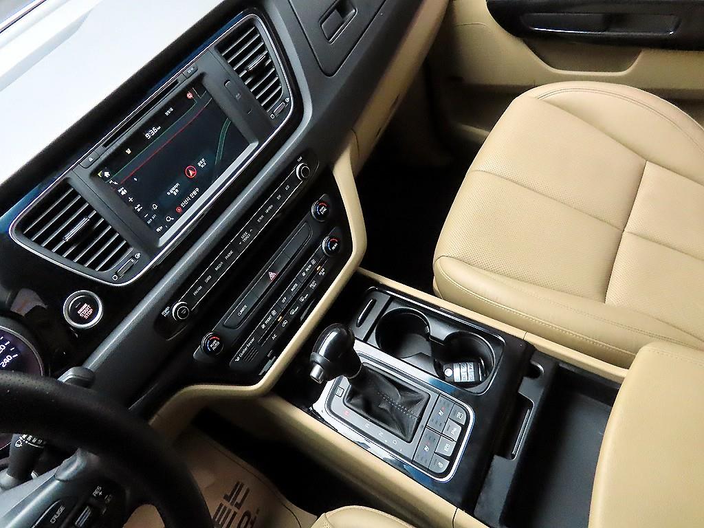 KIA Carnival 2015 Blanco - Importación desde Corea - HF Imports Iquique - Foto 15