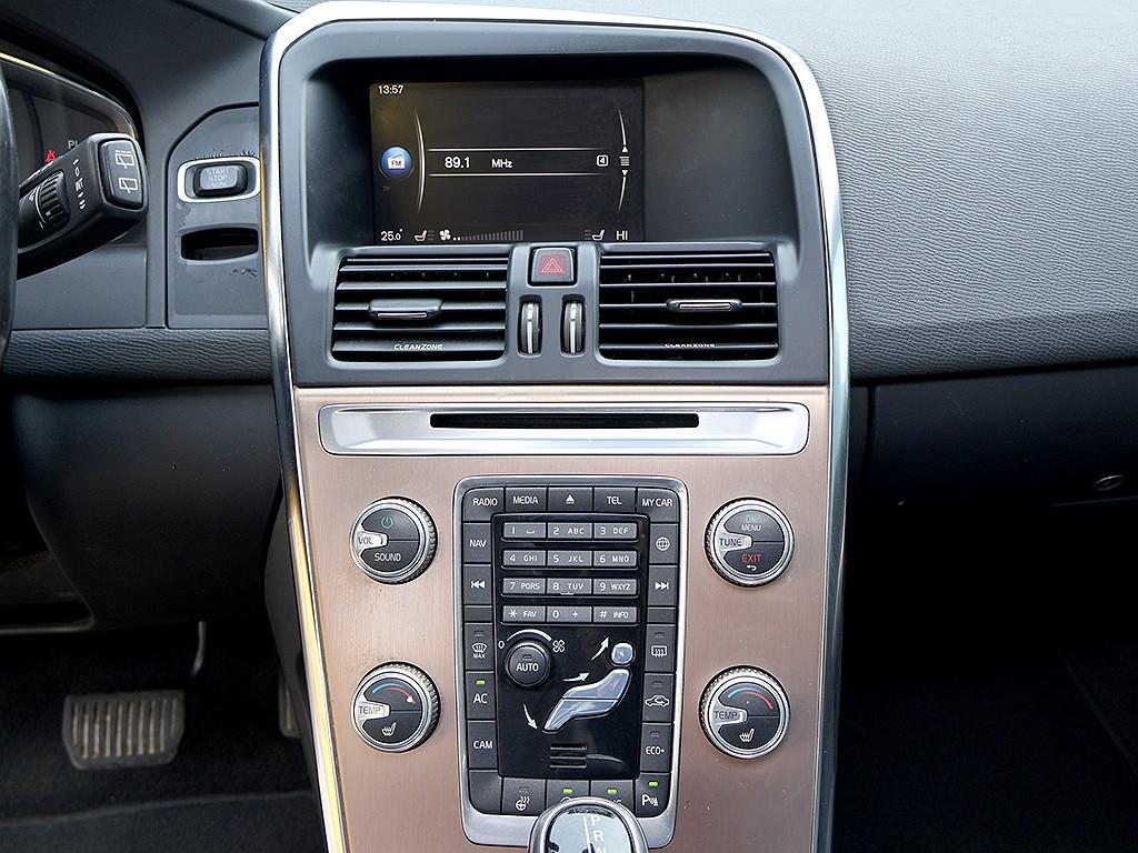 Volvo XC60 2017 Gris - Importación desde Corea - HF Imports Iquique - Foto 9