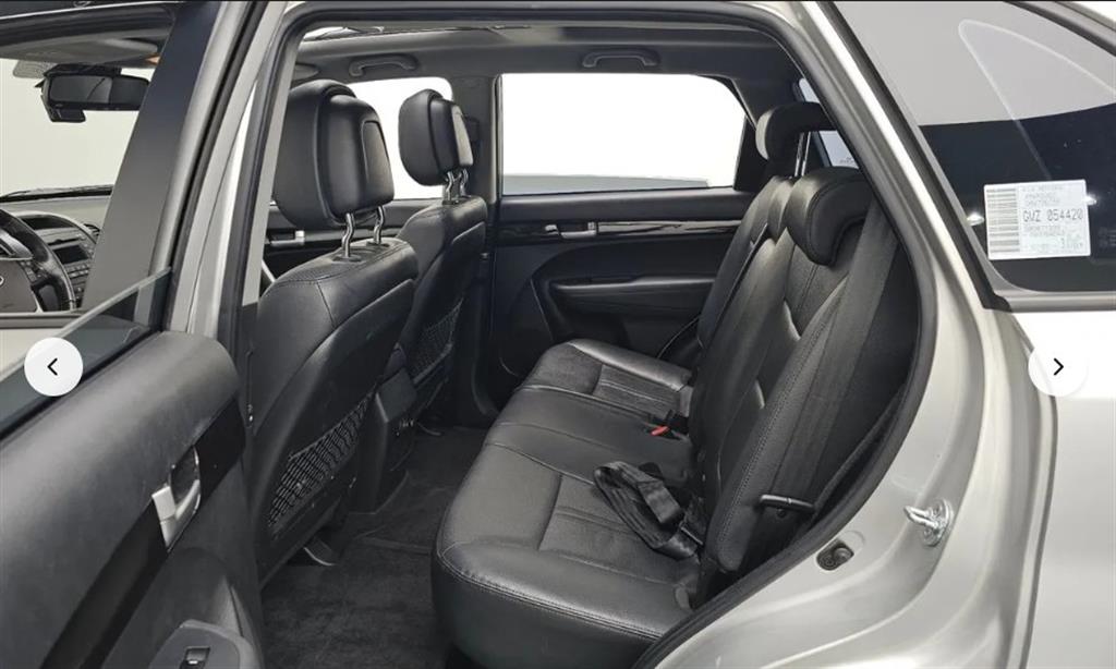KIA Sorento - Vista 12