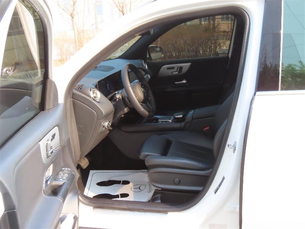 Mercedes Benz GLB Class 2021 Blanco - Importación desde Corea - HF Imports Iquique - Foto 13