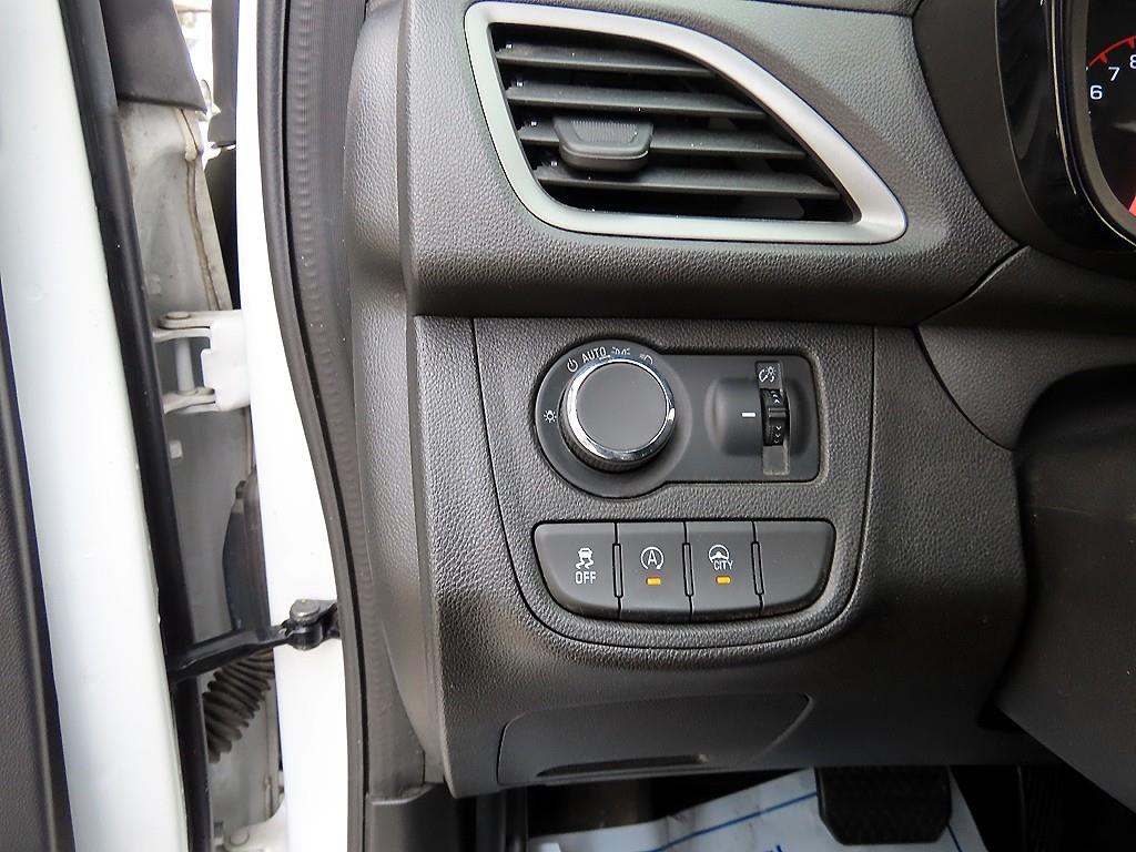 Chevrolet Spark - Vista 12