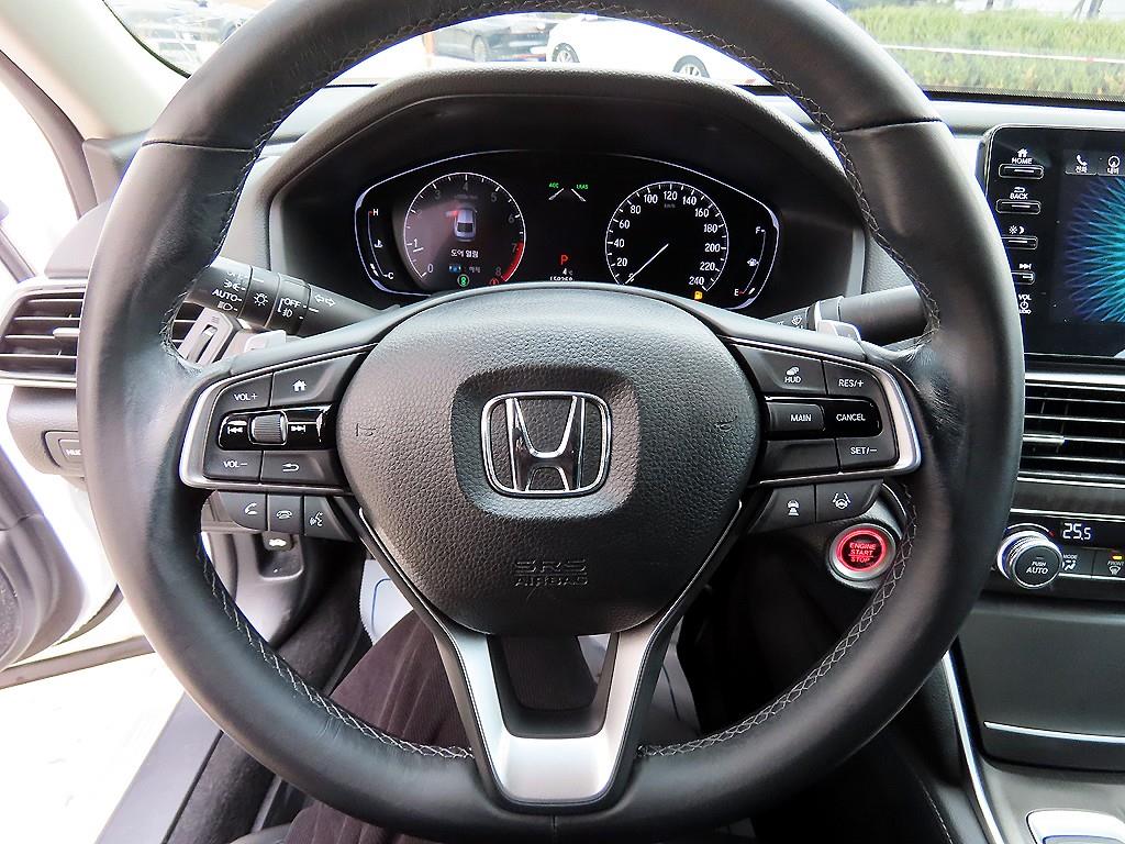 Honda Accord - Vista 8