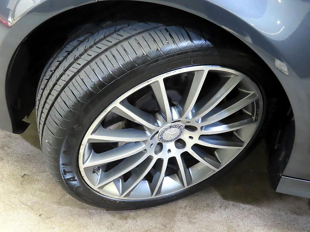 Mercedes Benz CLS Class 2016 Gris - Importación desde Corea - HF Imports Iquique - Foto 20