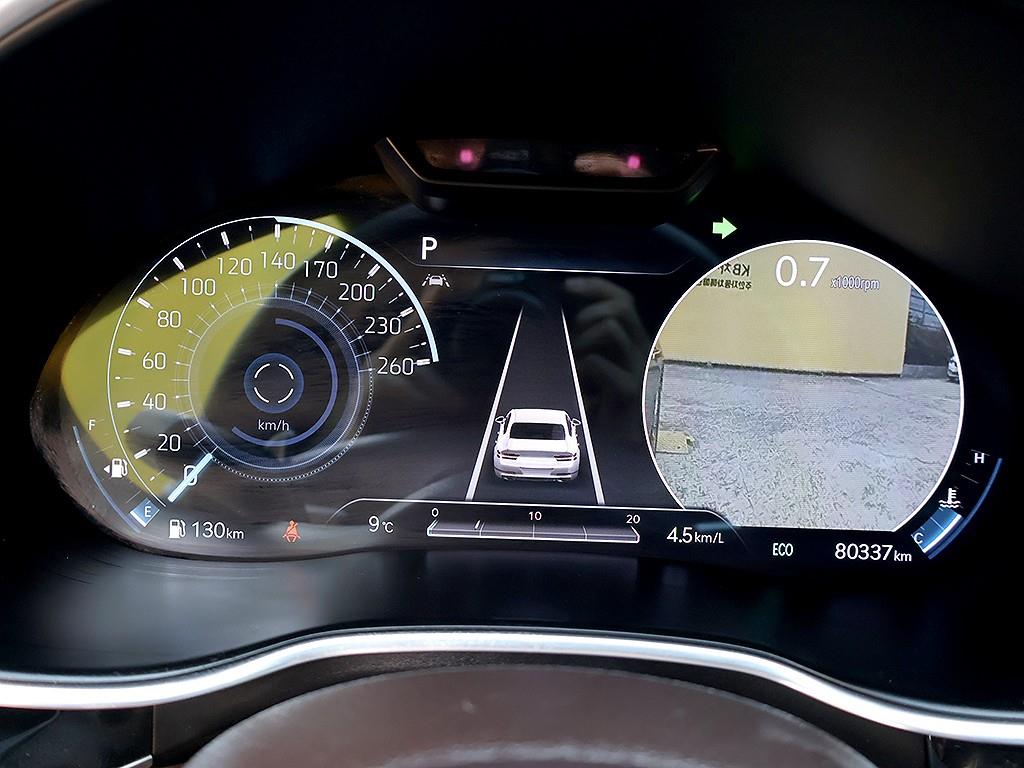 Genesis G80 - Vista 11