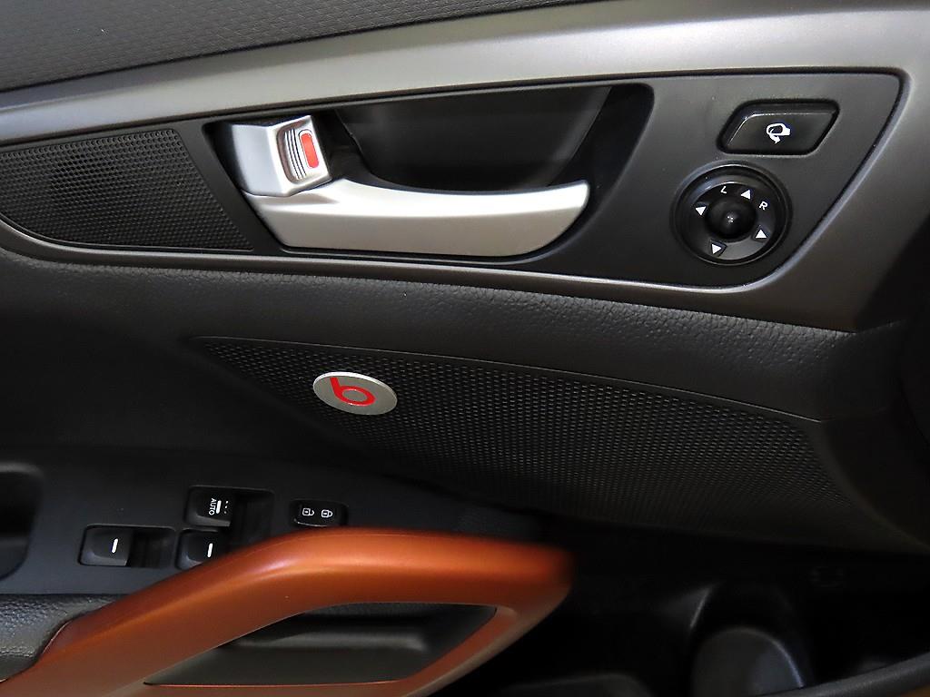 HYUNDAI Veloster 2015 Amarillo - Importación desde Corea - HF Imports Iquique - Foto 14