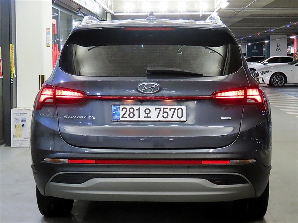 HYUNDAI Santa Fe - Vista 5