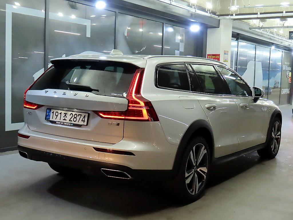 Volvo V60 - Vista 4