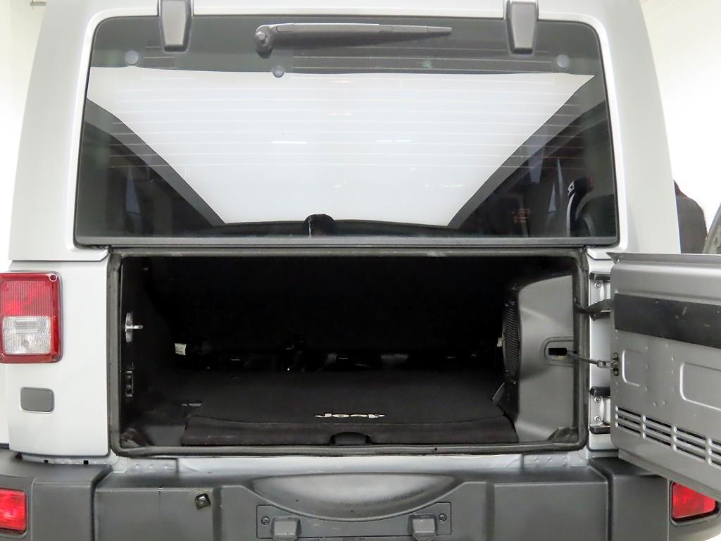 Jeep Wrangler - Vista 5