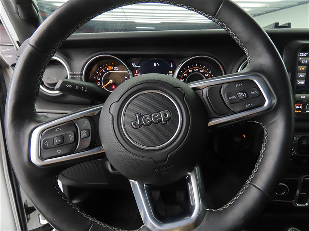 Jeep Wrangler - Vista 8