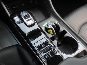 HYUNDAI Sonata - Vista 12