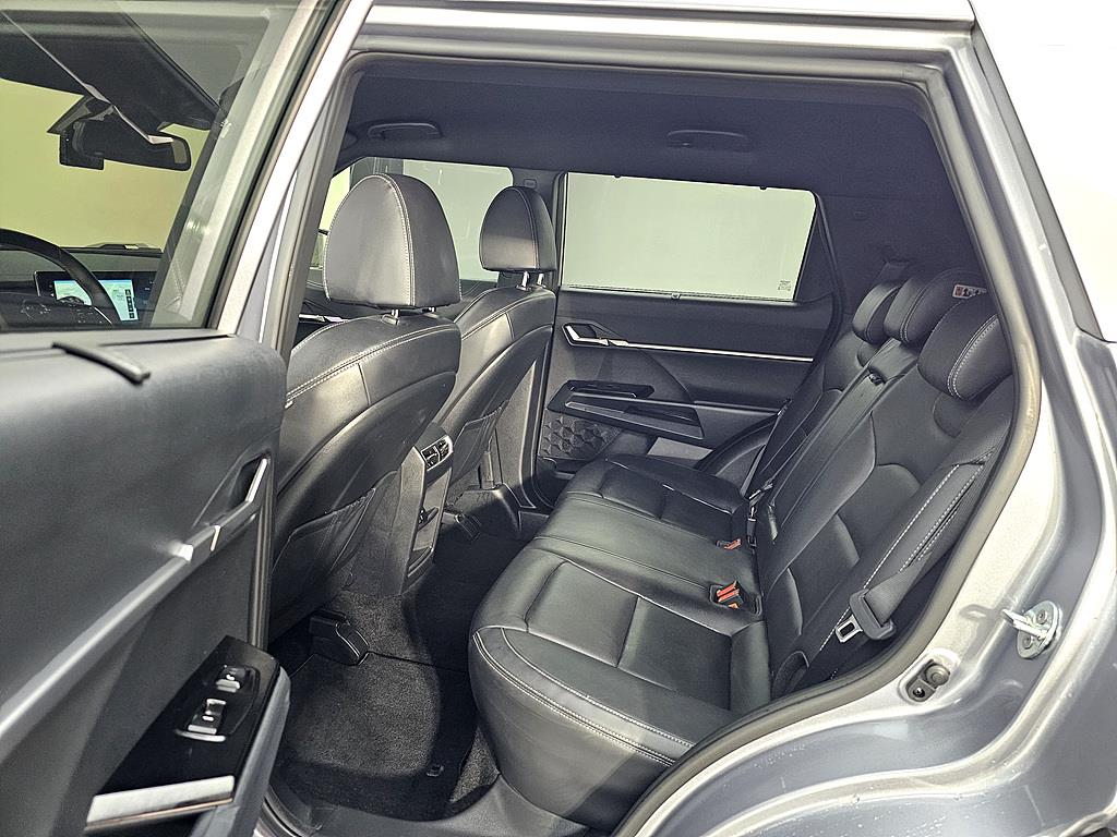 Ssangyong Torres - Vista 9