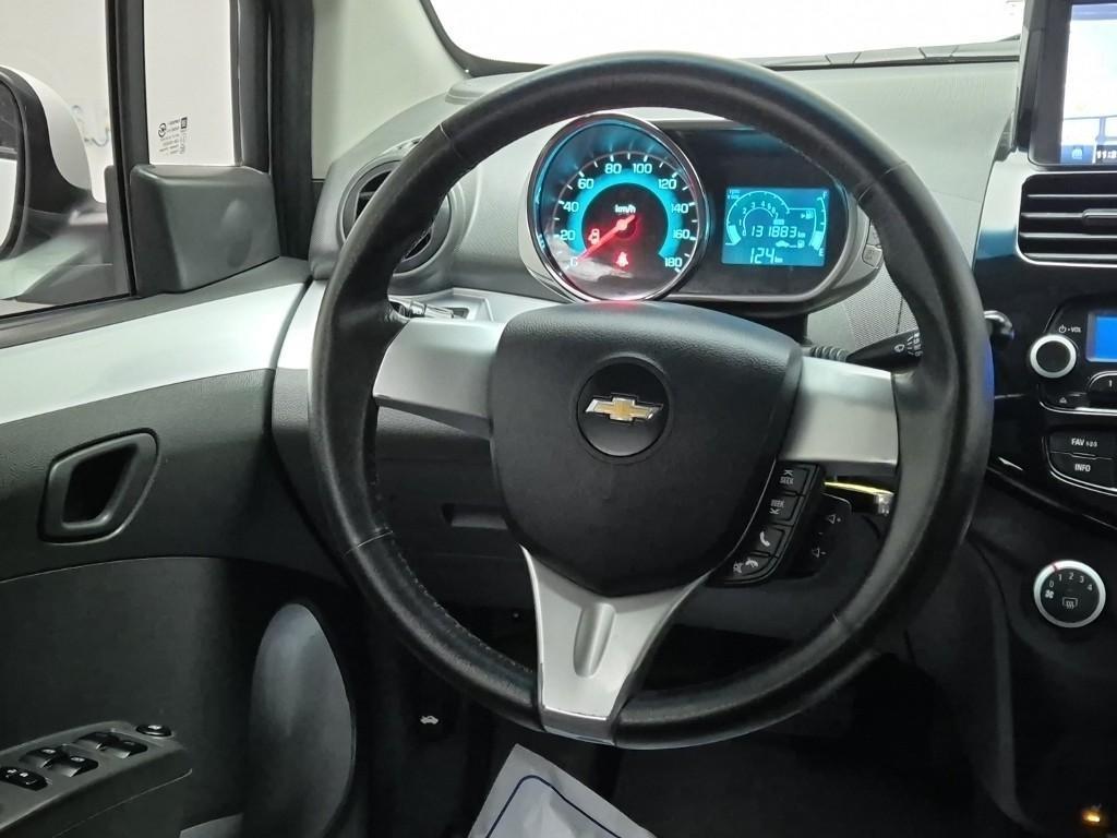 Chevrolet Spark - Vista 9